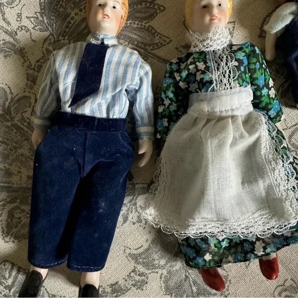 Vintage Collectible Bisque Dolls Mother
Father and Sons - Picture 2 of 10